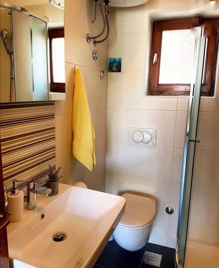 Holiday House Pasjak Sapjane Екстер'єр фото
